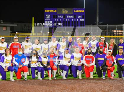 Thumbnail 3 in Glenn @ Norwalk photogallery.