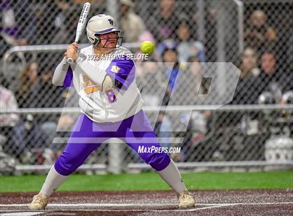Thumbnail 3 in Glenn @ Norwalk photogallery.