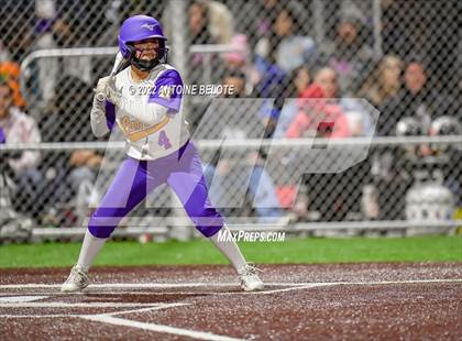 Thumbnail 3 in Glenn @ Norwalk photogallery.