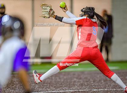 Thumbnail 2 in Glenn @ Norwalk photogallery.