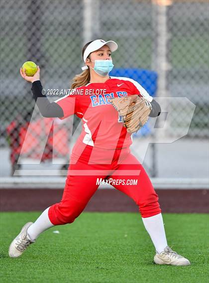 Thumbnail 2 in Glenn @ Norwalk photogallery.