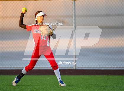 Thumbnail 3 in Glenn @ Norwalk photogallery.