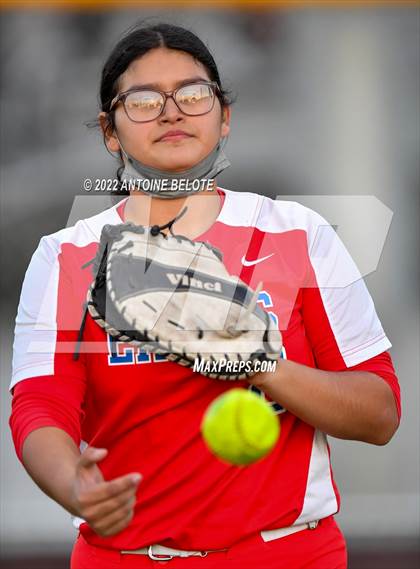 Thumbnail 1 in Glenn @ Norwalk photogallery.