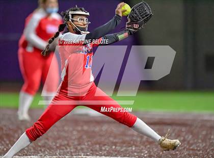 Thumbnail 3 in Glenn @ Norwalk photogallery.