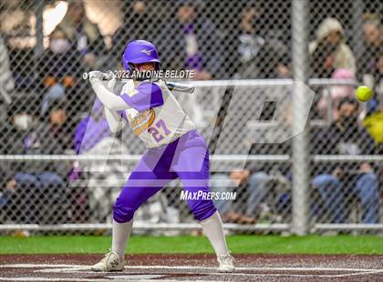 Thumbnail 3 in Glenn @ Norwalk photogallery.