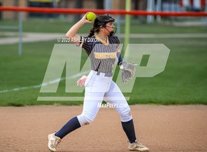 Thumbnail 3 in Port Huron Northern @ Port Huron photogallery.
