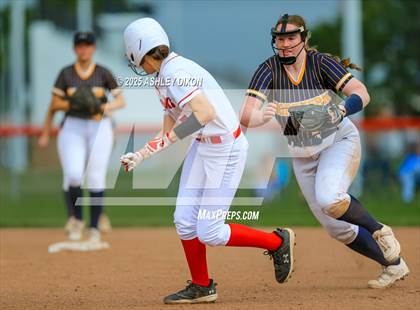 Thumbnail 3 in Port Huron Northern @ Port Huron photogallery.
