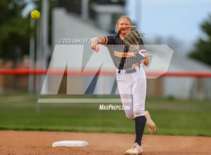 Thumbnail 3 in Port Huron Northern @ Port Huron photogallery.