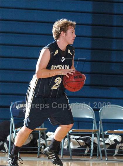 Thumbnail 3 in Nevada Union vs. Davis (Les Curry Invitational) photogallery.