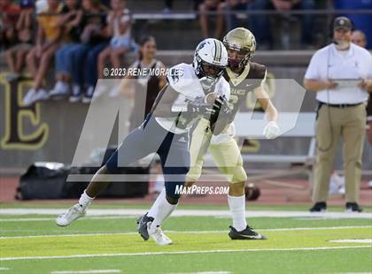 Thumbnail 2 in West Ranch vs St Francis photogallery.