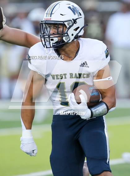 Thumbnail 2 in West Ranch vs St Francis photogallery.