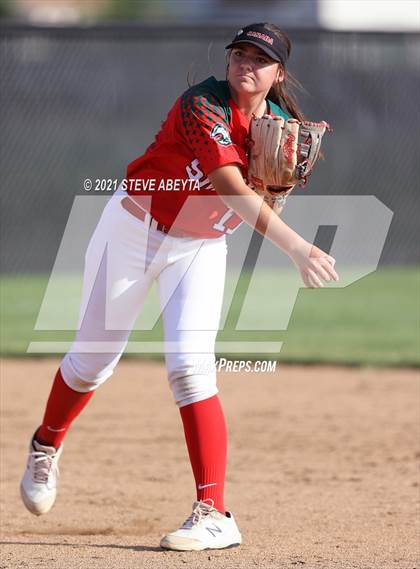 Thumbnail 2 in Cherokee Trail @ Smoky Hill photogallery.