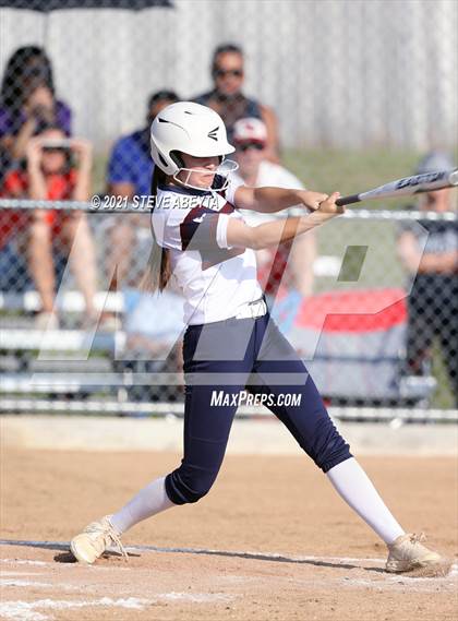Thumbnail 3 in Cherokee Trail @ Smoky Hill photogallery.