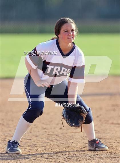Thumbnail 2 in Cherokee Trail @ Smoky Hill photogallery.