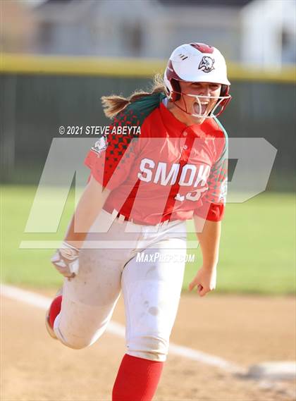 Thumbnail 2 in Cherokee Trail @ Smoky Hill photogallery.