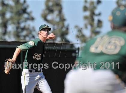 Thumbnail 3 in Edison vs. Lakewood (CIF SS D1 Playoffs) photogallery.
