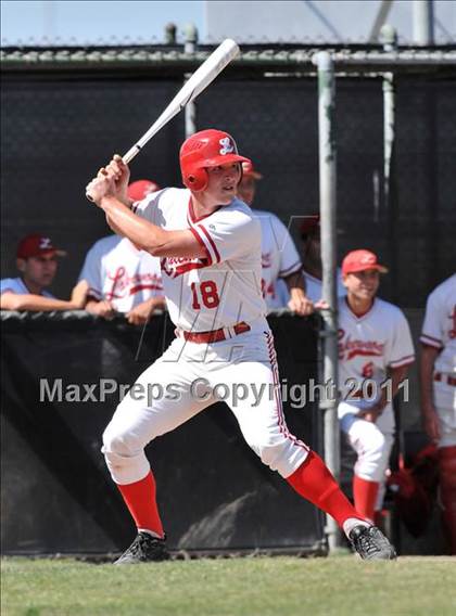 Thumbnail 3 in Edison vs. Lakewood (CIF SS D1 Playoffs) photogallery.