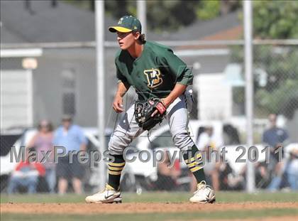 Thumbnail 2 in Edison vs. Lakewood (CIF SS D1 Playoffs) photogallery.