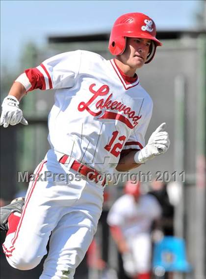 Thumbnail 1 in Edison vs. Lakewood (CIF SS D1 Playoffs) photogallery.