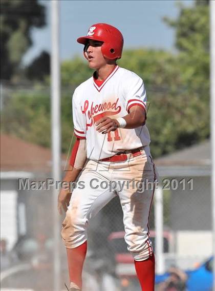 Thumbnail 1 in Edison vs. Lakewood (CIF SS D1 Playoffs) photogallery.