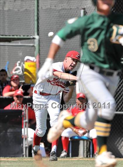 Thumbnail 1 in Edison vs. Lakewood (CIF SS D1 Playoffs) photogallery.