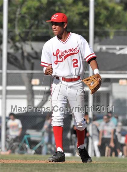 Thumbnail 1 in Edison vs. Lakewood (CIF SS D1 Playoffs) photogallery.