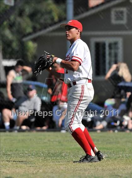 Thumbnail 2 in Edison vs. Lakewood (CIF SS D1 Playoffs) photogallery.