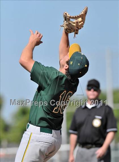 Thumbnail 3 in Edison vs. Lakewood (CIF SS D1 Playoffs) photogallery.