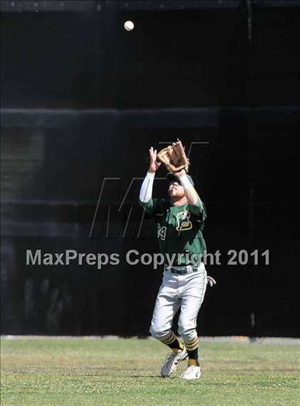 Thumbnail 3 in Edison vs. Lakewood (CIF SS D1 Playoffs) photogallery.