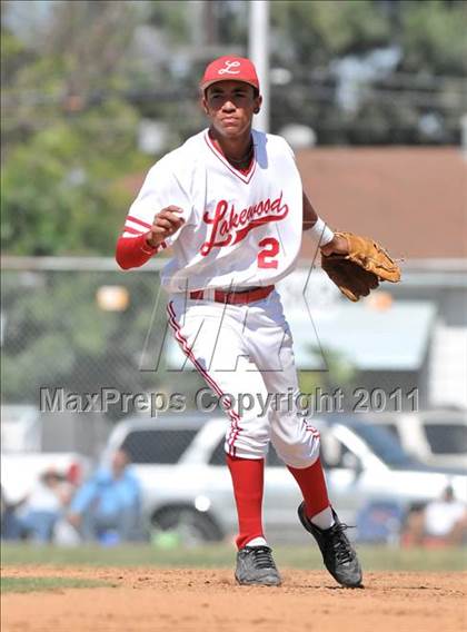 Thumbnail 1 in Edison vs. Lakewood (CIF SS D1 Playoffs) photogallery.