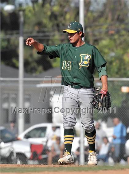 Thumbnail 1 in Edison vs. Lakewood (CIF SS D1 Playoffs) photogallery.