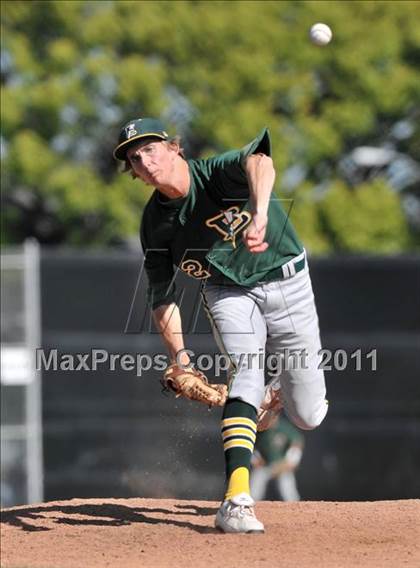 Thumbnail 1 in Edison vs. Lakewood (CIF SS D1 Playoffs) photogallery.