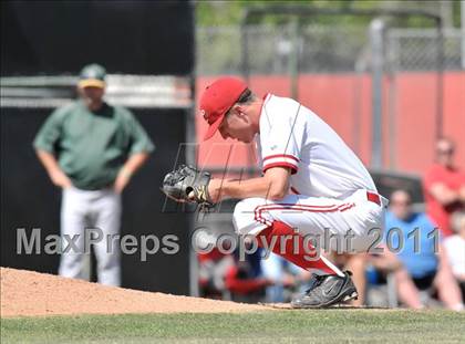 Thumbnail 3 in Edison vs. Lakewood (CIF SS D1 Playoffs) photogallery.