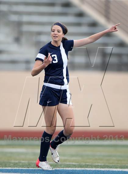 Thumbnail 1 in Air Academy @ Valor Christian (CHSAA 4A Quarterfinal) photogallery.