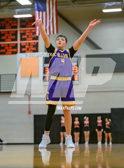 Thumbnail 2 in Eads vs. Elkhart photogallery.