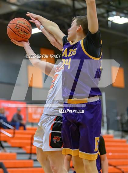 Thumbnail 3 in Eads vs. Elkhart photogallery.