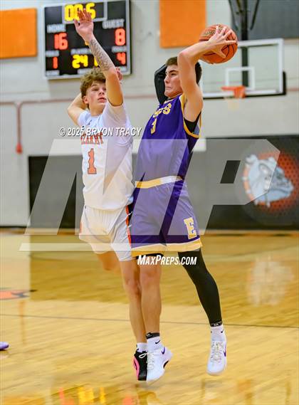 Thumbnail 3 in Eads vs. Elkhart photogallery.