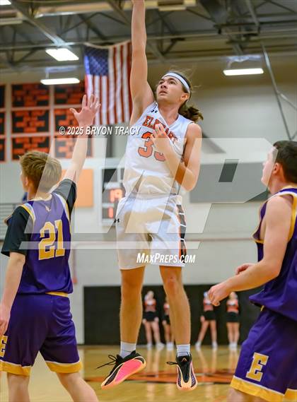 Thumbnail 2 in Eads vs. Elkhart photogallery.