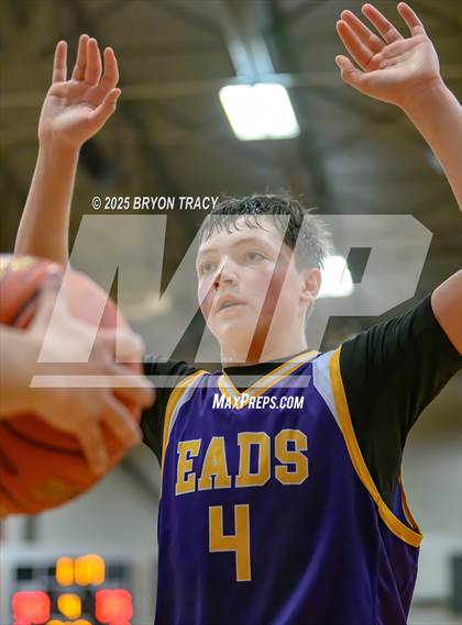 Thumbnail 2 in Eads vs. Elkhart photogallery.