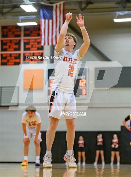 Thumbnail 2 in Eads vs. Elkhart photogallery.