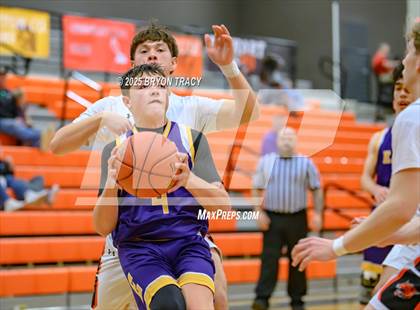 Thumbnail 2 in Eads vs. Elkhart photogallery.