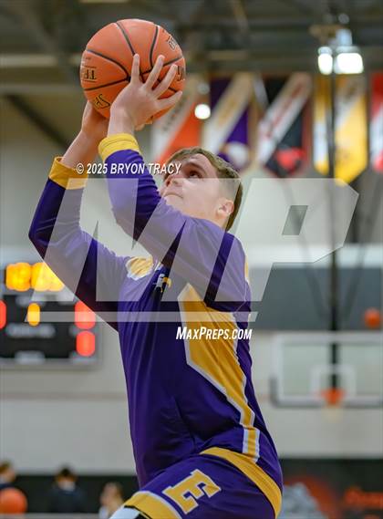 Thumbnail 2 in Eads vs. Elkhart photogallery.