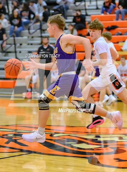 Thumbnail 1 in Eads vs. Elkhart photogallery.