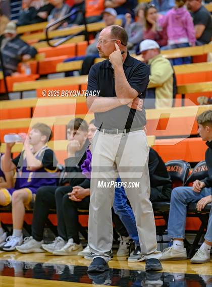 Thumbnail 1 in Eads vs. Elkhart photogallery.