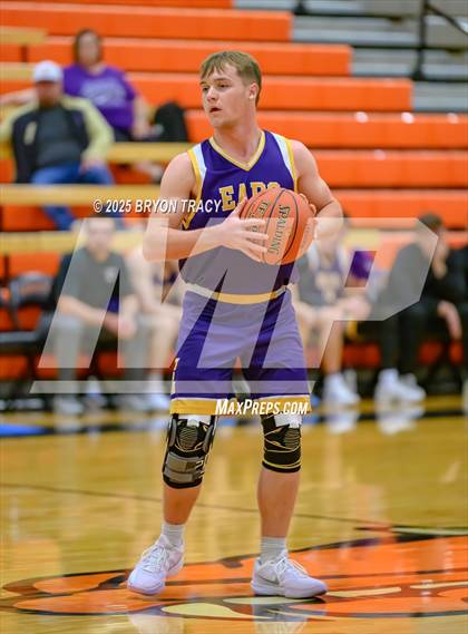 Thumbnail 2 in Eads vs. Elkhart photogallery.