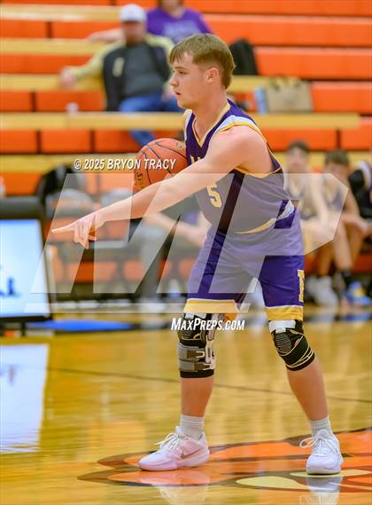 Thumbnail 3 in Eads vs. Elkhart photogallery.