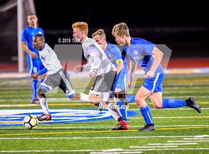 Thumbnail 1 in Kentlake @ Tahoma photogallery.