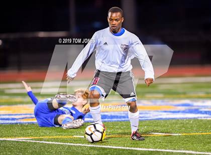 Thumbnail 2 in Kentlake @ Tahoma photogallery.