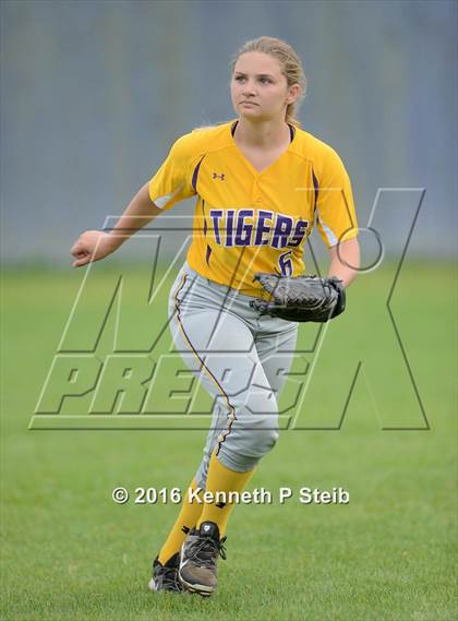 Thumbnail 1 in East St. John @ Thibodaux photogallery.