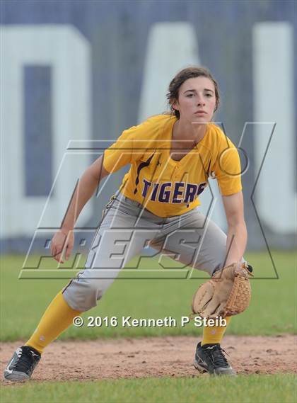 Thumbnail 3 in East St. John @ Thibodaux photogallery.
